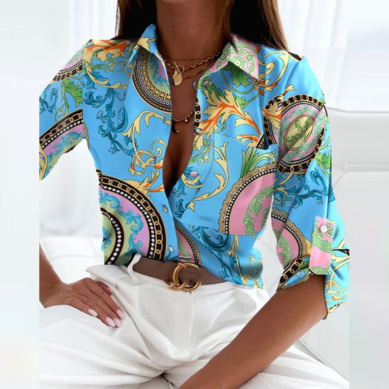 Classic Collared Blouse with Elegant Tailoring