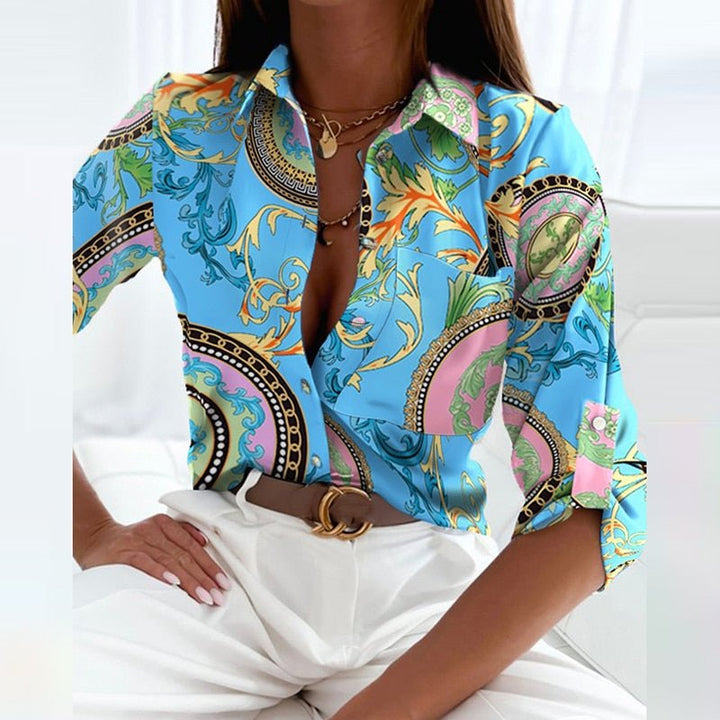 Classic Collared Blouse with Elegant Tailoring